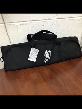Shun 8 Slot Knife Roll without shoulder strap